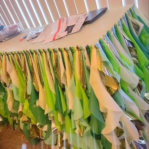 Party table clothes & backdrops